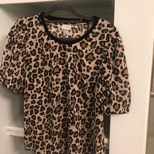Leopard blouse with cap sleeves